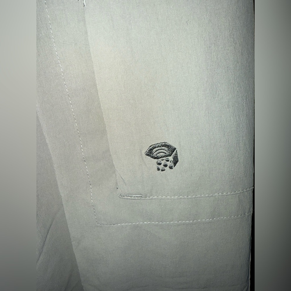 Mountain Hardwear Khaki Tan Yuma Women’s Cargo Pants Sz 6 - Picture 8 of 13